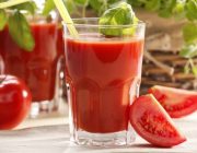 Можно ли пить томатный сок при сахарном диабете и в чём его польза?