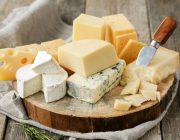 Сыр при диабете: разрешенные и запрещенные сорта, правила употребления